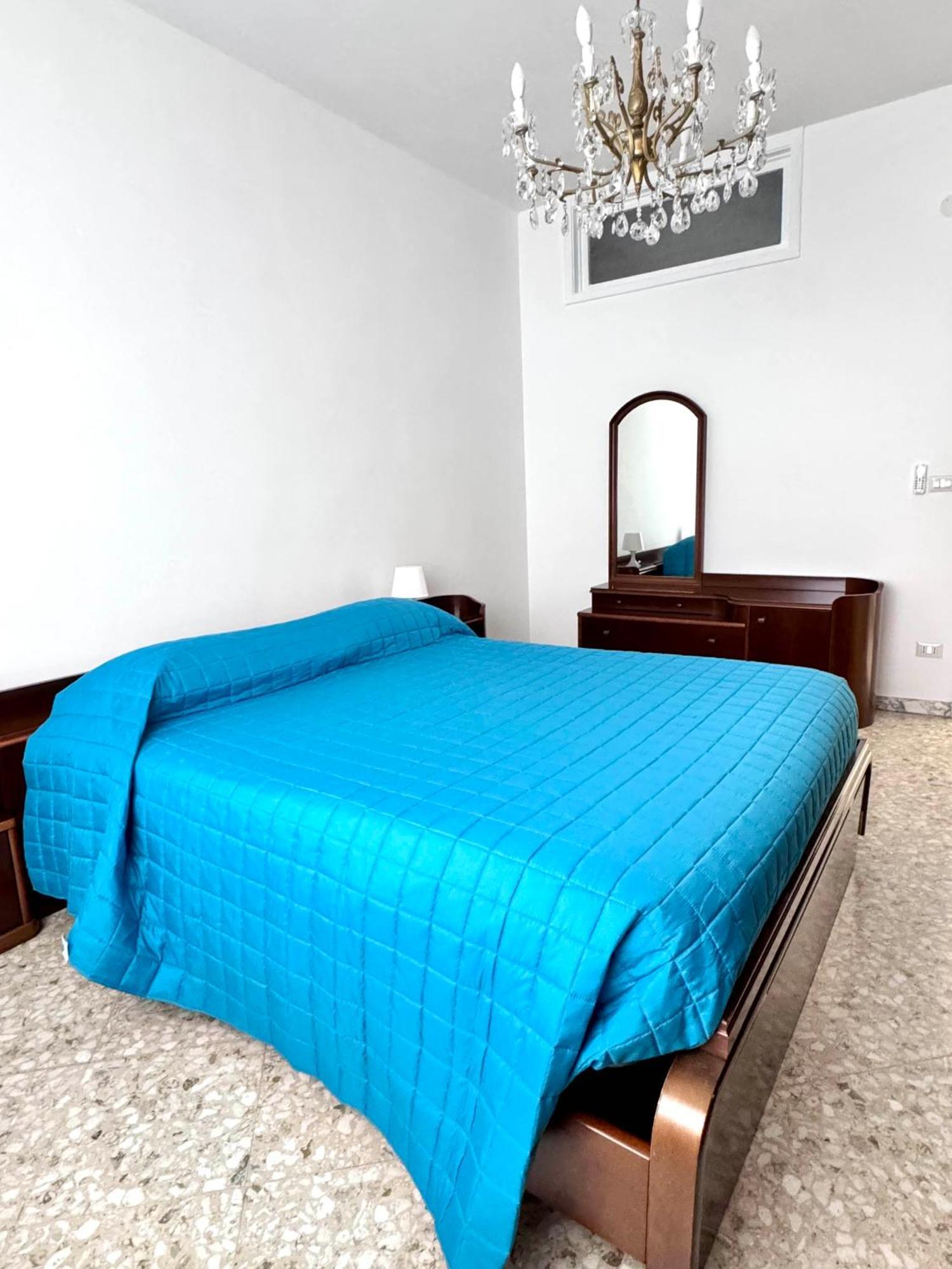 Aliste Apartment Brindisi Exterior photo