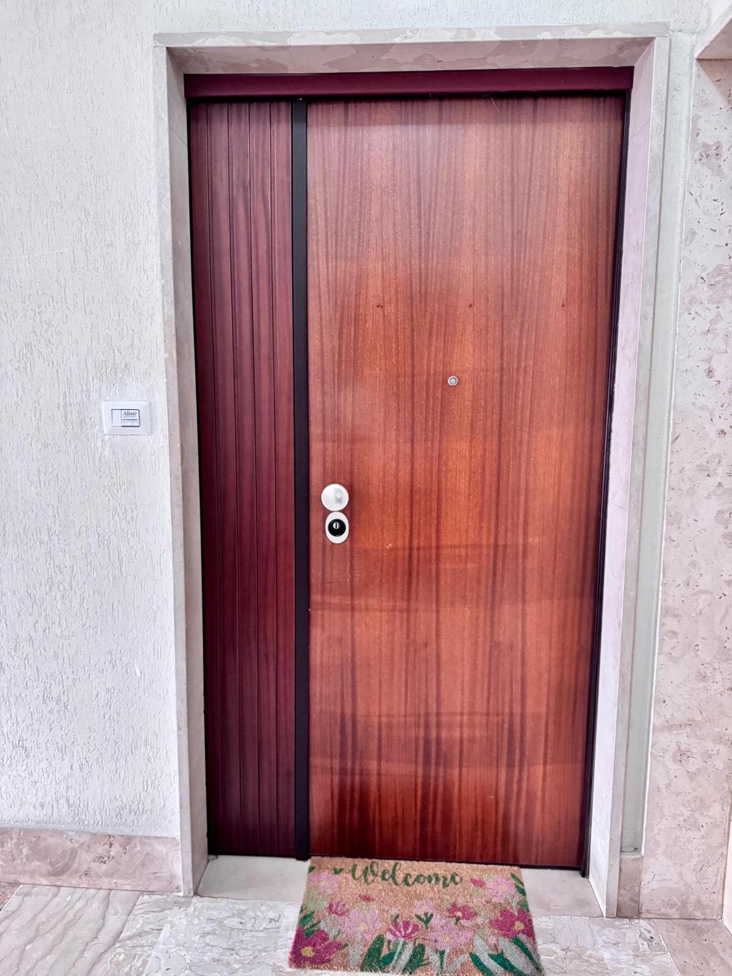 Aliste Apartment Brindisi Exterior photo